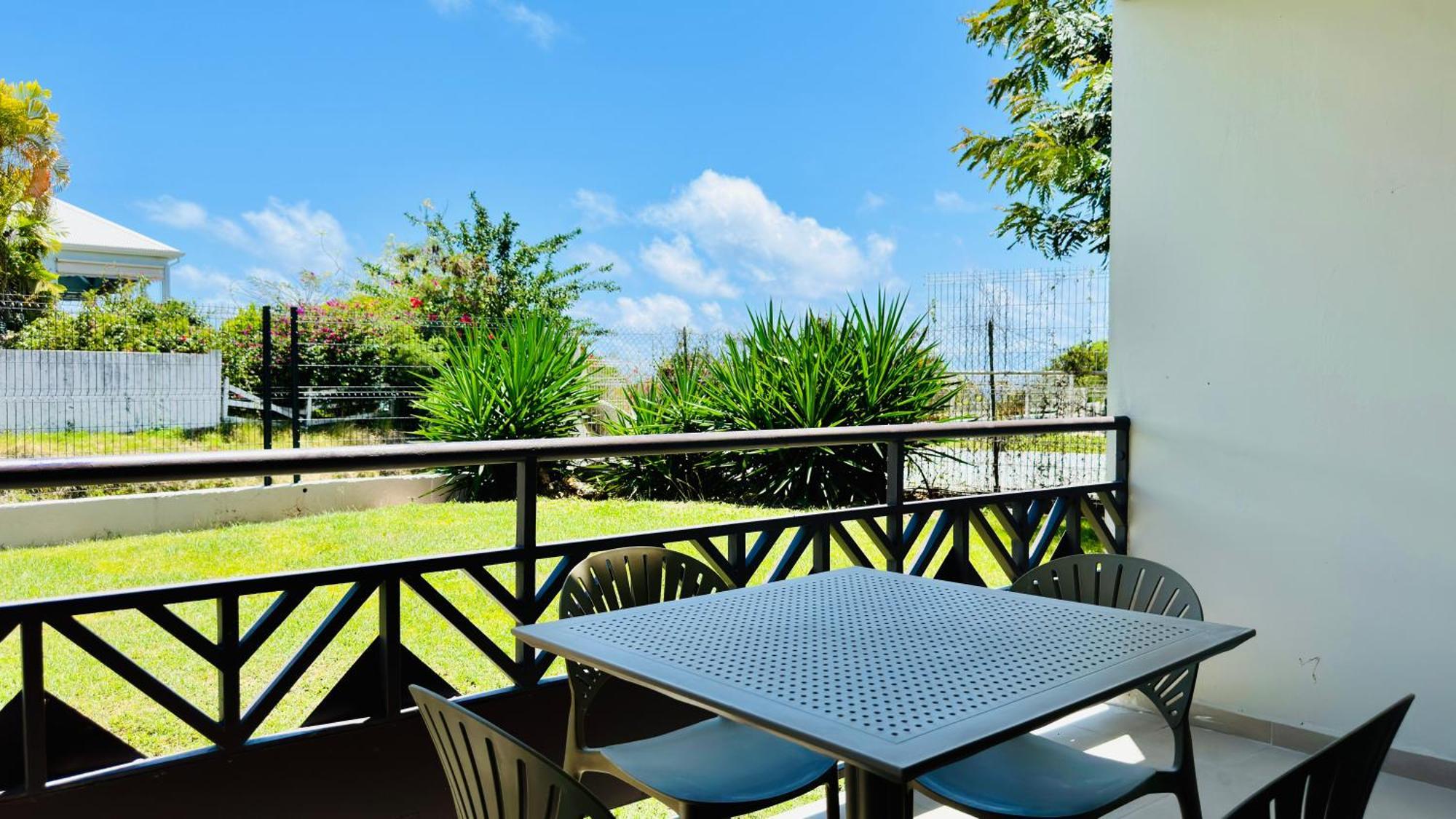 Studio Neuf Et Cosy Proche Des Plages - L'Alamanda Le Gosier  Extérieur photo